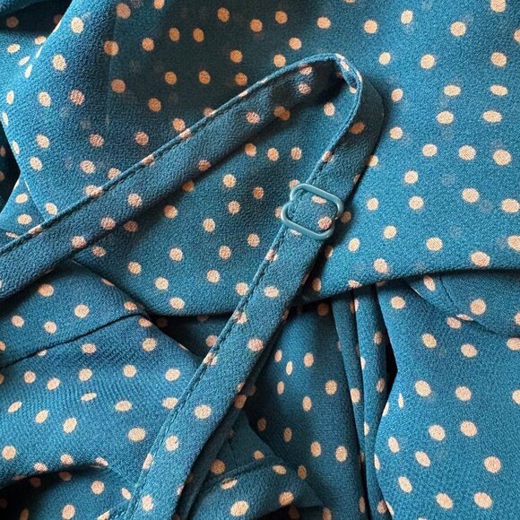 Torrid Plus Size 3 Green Polka Dot Dress Adj Straps Flowy Elastic Waist Lined 3X - Picture 10 of 10